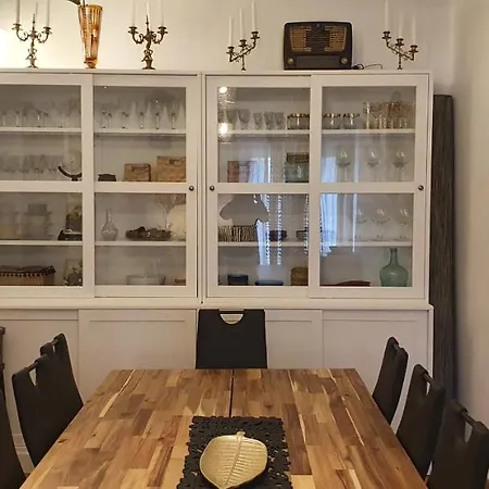 Campanuca Appartement *
